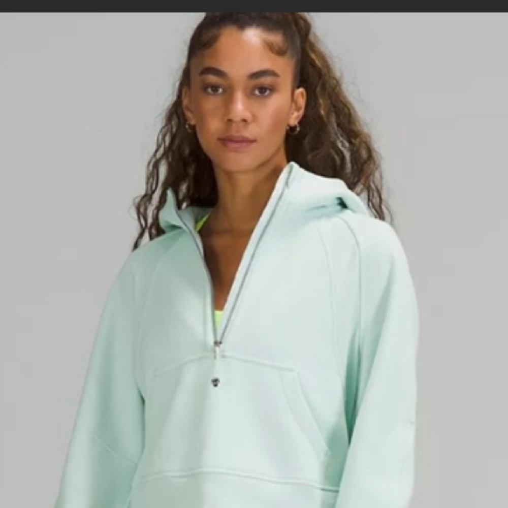 Lululemon $175, NWT HALF Zip Scuba XS/S